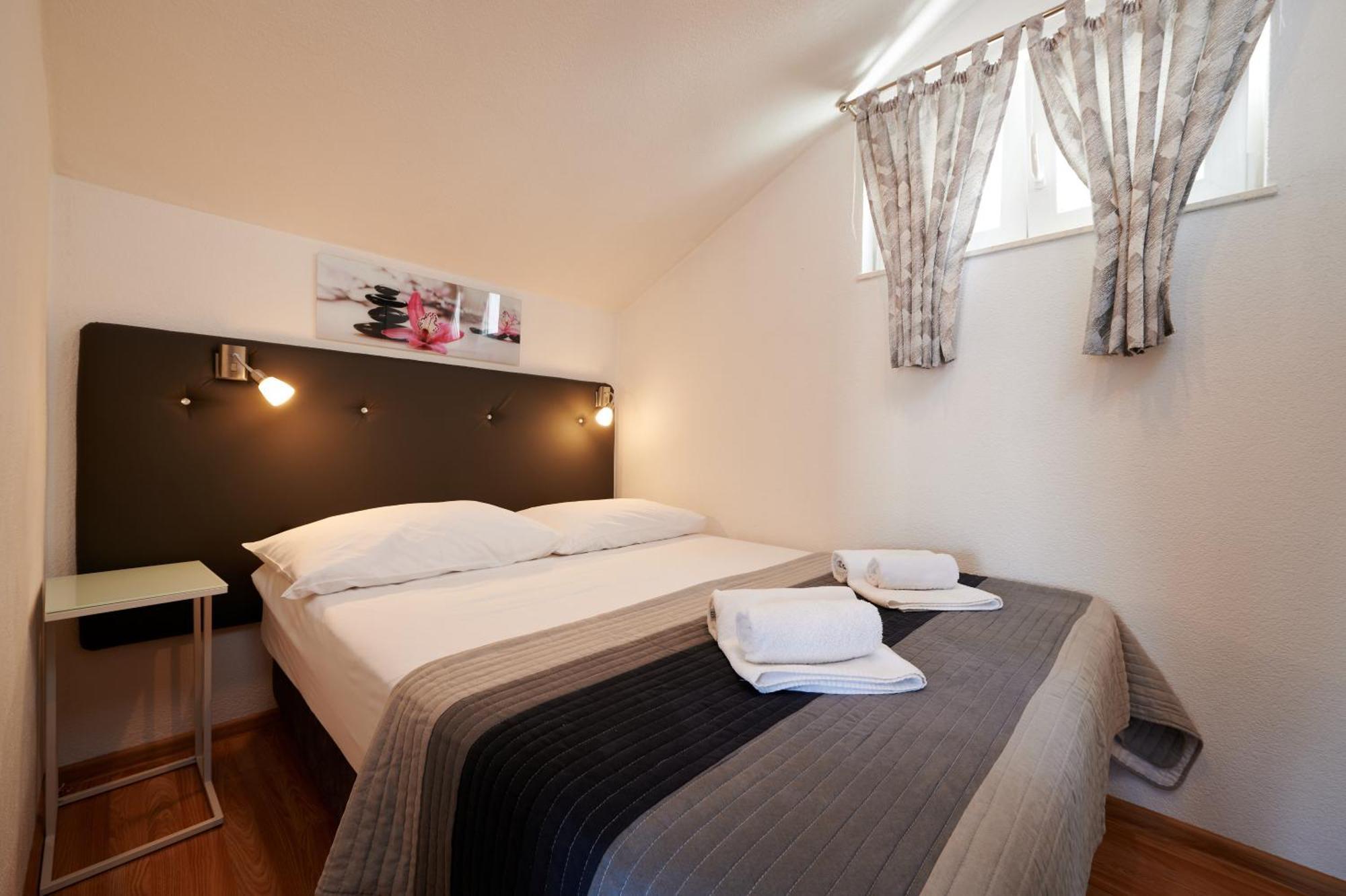 Apartments & Rooms Zaja Trogir Quarto foto